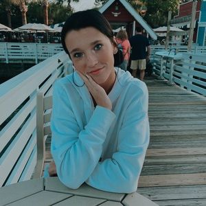 Meet your Posher, Seriah